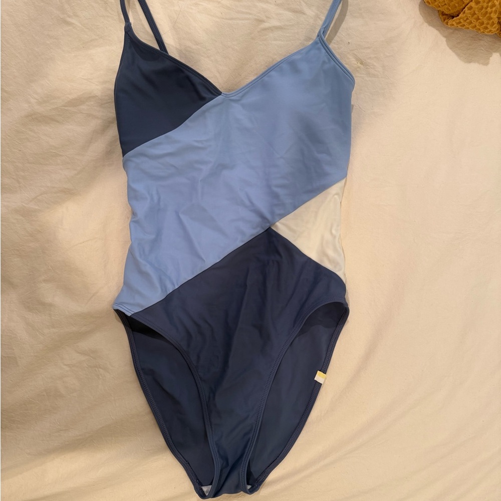 NWOT Summersalt marina one-piece